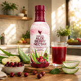 Forever Aloe Berry Nectar 1 litre - bouteille officielle de gel d'aloe vera stabilisé saveur pomme et canneberge sur fond blanc