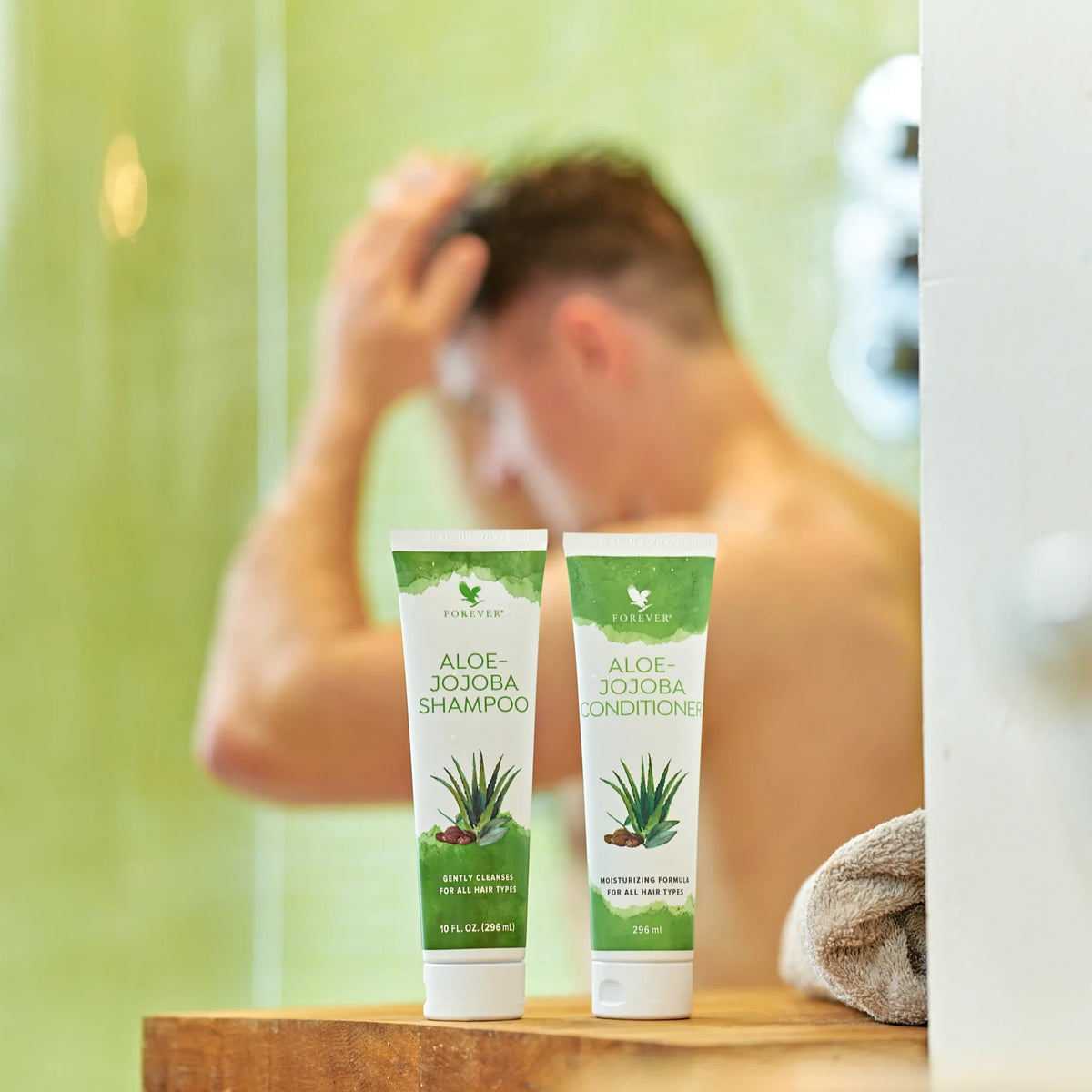 Utilisation du Shampooing Aloe-Jojoba Forever sous la douche